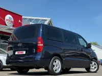 Gebraucht Hyundai H-1 170 PS (125 kW) 2009 Blau Van / Kleinbus