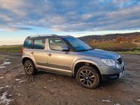 Second-hand Skoda Yeti 105 CP (77 kW) 2012 Gri SUV