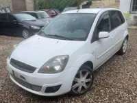Gebraucht Ford Fiesta 80 PS (58 kW) 2008 Frozen white Kleinwagen