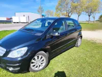 Gebraucht Mercedes B160 95 PS (69 kW) 2011 Schwarz Van / Kleinbus