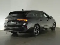 Gebraucht Opel Astra 131 PS (96 kW) 2024 Karbon schwarz Kleinwagen