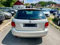 Gebraucht VW Golf VI Comfortline 105 PS (77 kW) 2011 Gold Kleinwagen