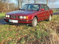 Gebraucht BMW 525 143 PS (105 kW) 1992 Rot Limousine