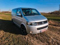 Gebraucht VW T5 Comfortline 140 PS (102 kW) 2010 Silber Van
