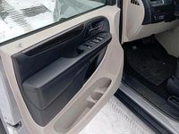 Gebraucht Lancia Voyager 168 PS (123 kW) 2014 Silber Van / Kleinbus