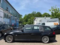 Gebraucht BMW 320 Sport Line 170 PS (125 kW) 2011 Schwarz Kombi