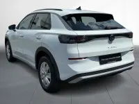 Neu VW T-Roc Trendline 116 PS (85 kW) 2026 Pure white uni SUV