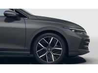 Gebraucht VW Golf VIII Edition 150 PS (110 kW) 2024 Hellgrau Kombi