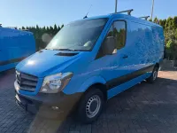 Używany Mercedes Sprinter 163 KM (119 kW) 2018 Niebieski Van