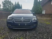 Gebraucht Skoda Superb Style 150 PS (110 kW) 2016 Blau Kombi
