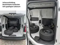 Usado Opel Vivaro Edition 120 HP (88 kW) 2021 Branco Monovolume