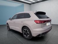 Gebraucht VW Touareg 231 PS (169 kW) 2025 Beige SUV