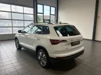 Gebraucht Skoda Karoq Tour 150 PS (110 kW) 2023 Weiß SUV