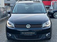 Gebraucht VW Touran Highline 170 PS (125 kW) 2012 Schwarz Van / Kleinbus