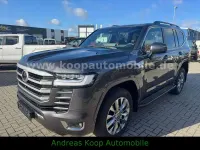 Neu Toyota Land Cruiser Premium 306 PS (225 kW) 2026 Grau SUV