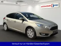 Gebraucht Ford Focus 101 PS (74 kW) 2015 Silber Limousine