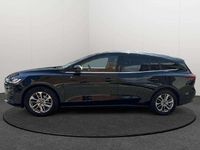 Gebraucht Ford Focus Titanium 125 PS (91 kW) 2022 Obsidianschwarz metallic Kombi