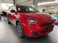 Neu Fiat 600 110 PS (80 kW) 2026 Rot SUV