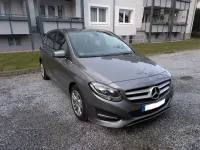 Gebraucht Mercedes B180 Business 122 PS (89 kW) 2018 Grau Van / Kleinbus