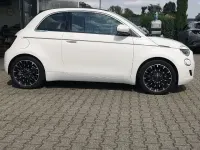 Gebraucht Fiat 500e La Prima 86 kW (118 PS) 2023 Weiß Cabrio