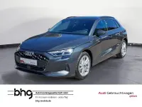 Używany Audi A3 Ambiente 116 KM (85 kW) 2025 Szary Sedan/Limuzyna