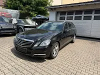 Używany Mercedes E220 170 KM (125 kW) 2011 Czarny Kombi