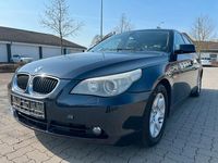 Gebraucht BMW 520 160 PS (117 kW) 2006 Blau Kombi