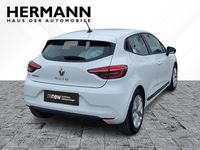 Gebraucht Renault Clio V Business 91 PS (66 kW) 2021 Weiß Limousine