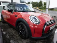 Gebraucht Mini Cooper Classic 136 PS (100 kW) 2021 Rot Kleinwagen