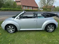 Gebraucht VW New Beetle Cabriolet 102 PS (75 kW) 2010 Silber Cabrio
