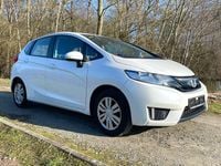 Gebraucht Honda Jazz Trend 102 PS (75 kW) 2017 Weiß Kleinwagen