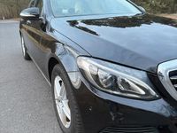 Gebraucht Mercedes C250 204 PS (150 kW) 2014 Schwarz Limousine