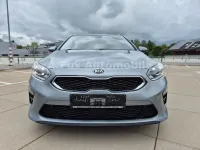Gebraucht Kia Ceed Sportswagon Vision 136 PS (100 kW) 2019 Sirius silver Kombi
