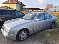Gebraucht Mercedes E320 224 PS (164 kW) 2000 Grau Limousine