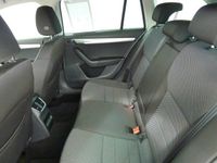Gebraucht Skoda Octavia Ambition 150 PS (110 kW) 2014 Weiß metallic Kombi