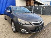 Gebraucht Opel Astra Design Edition 179 PS (131 kW) 2011 Braun Kombi