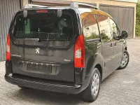 Gebraucht Peugeot Partner Tepee Family 111 PS (81 kW) 2011 Schwarz Van / Kleinbus