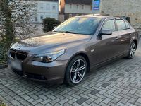 Gebraucht BMW 520 174 PS (127 kW) 2008 Braun Limousine