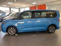 Second-hand VW Multivan 150 CP (110 kW) 2022 Albastru Monovolum
