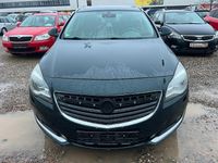 Gebraucht Opel Insignia Edition 136 PS (100 kW) 2016 Grün Kombi