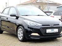 Gebraucht Hyundai i20 Trend 84 PS (61 kW) 2016 Schwarz Kleinwagen