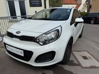 Gebraucht Kia Rio DREAM-TEAM Edition 86 PS (63 kW) 2013 Weiß Kleinwagen