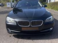 Gebraucht BMW 520 184 PS (135 kW) 2012 Schwarz Kombi
