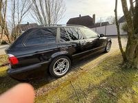 Gebraucht BMW 530 193 PS (141 kW) 2001 Schwarz Kombi