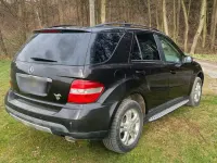 Używany Mercedes ML280 190 KM (139 kW) 2007 Czarny SUV