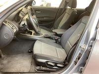 Usata BMW 118 Advantage 129 CV (94 kW) 2006 Blu Utilitaria