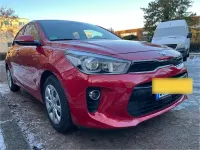 Gebraucht Kia Rio DREAM-TEAM Edition 99 PS (72 kW) 2017 Rot Kleinwagen