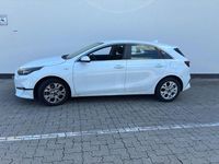 Gebraucht Kia Ceed Vision 99 PS (72 kW) 2024 Weiß Kleinwagen