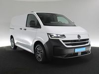 Gebraucht VW T7 170 PS (125 kW) 2025 Weiss / clear white Van