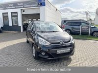Gebraucht Hyundai i10 Passion 67 PS (49 kW) 2017 Schwarz Kleinwagen
